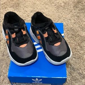 Adidas Yung-96 Chasm